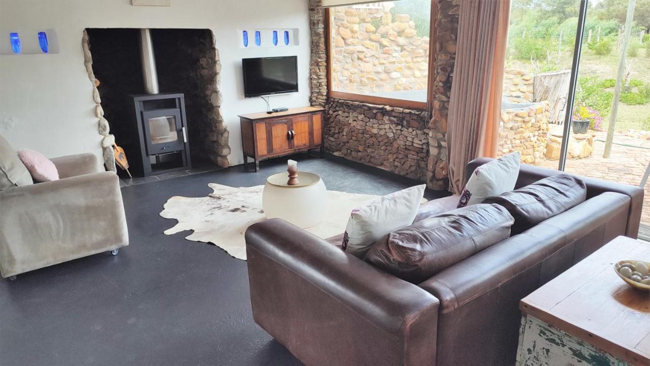 The Riverstone - Romantic Hideaway By The River - Loadshedding Free! Napier Exterior photo